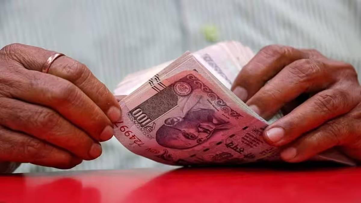 Indian bond yields seen easing on bets Fed hiking cycle ending