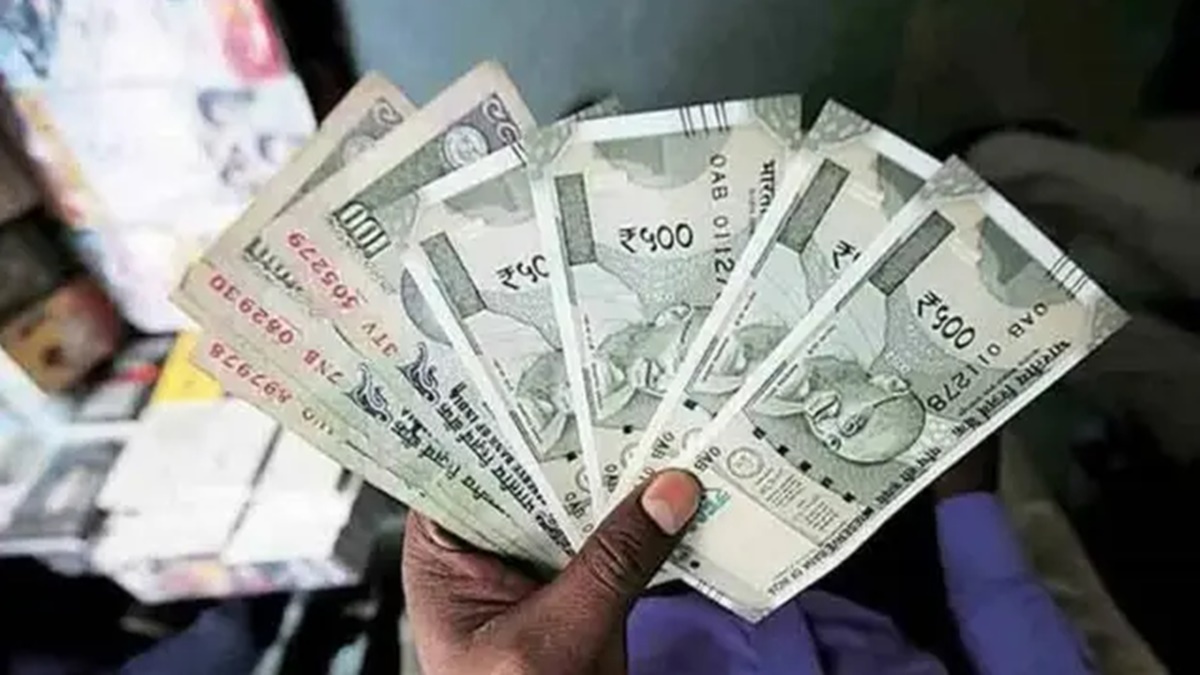 Rupee falls 38 paise to close at 82.60 against US dollar