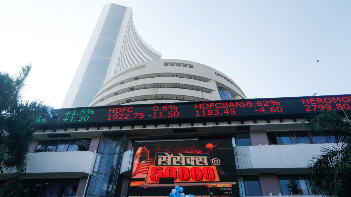 Share Market Highlights: Nifty settles 100 pts higher, Sensex gains 0.5%; Auto, Metals lead gains