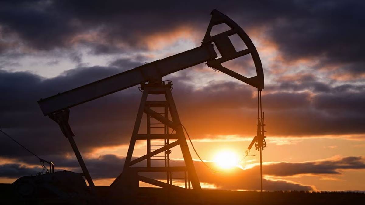 Crude oil prices ease after build in US crude stockpiles