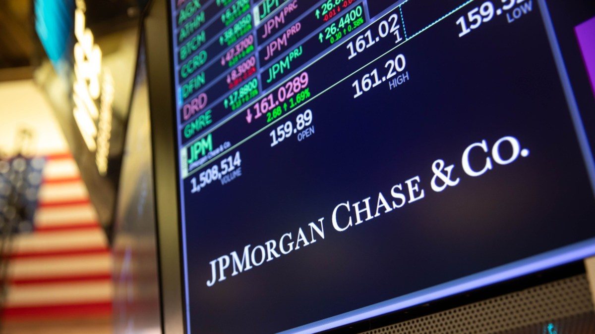 JP Morgan strategist Marko Kolanovic says steer clear of market, recession looming; expects volatility shock