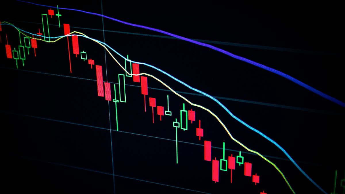 Nifty breakout band appears to be 17800-18270; Bank Nifty downside marker placed near 42200 level