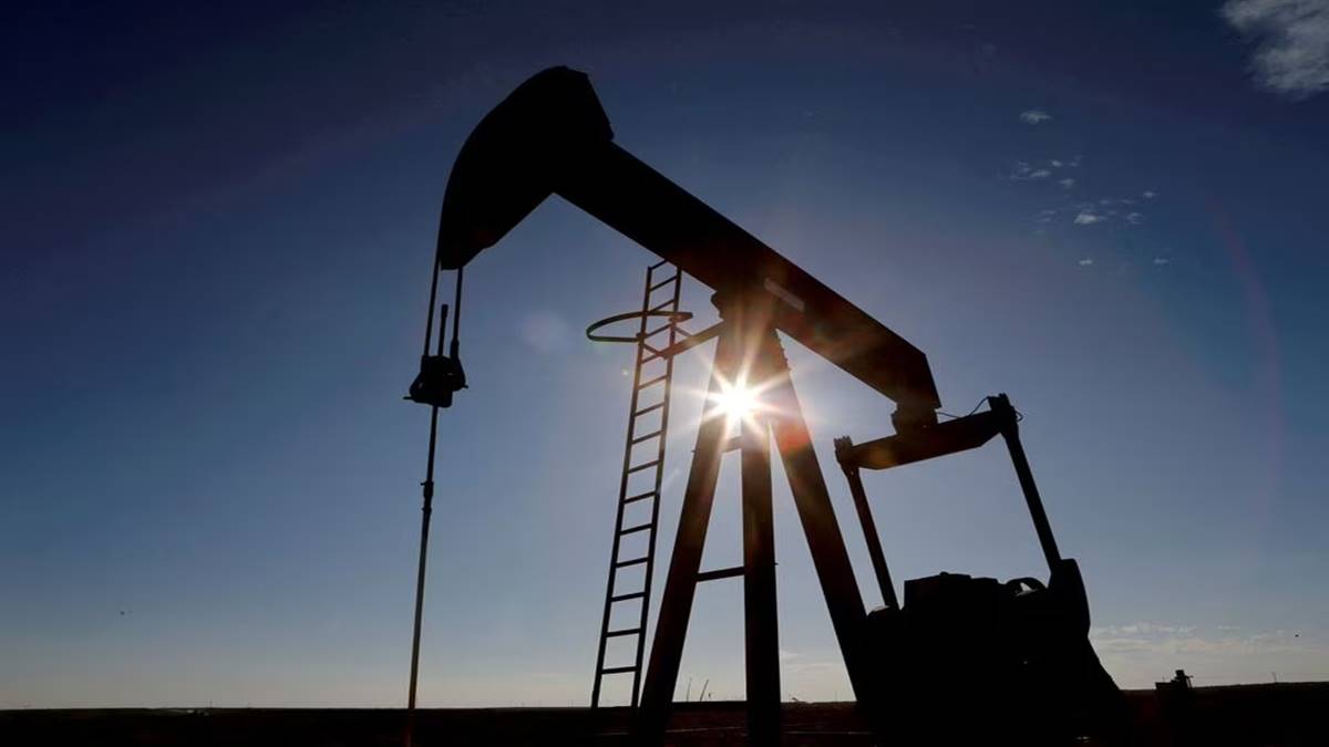 Crude oil prices ease on fears of more rate hikes denting fuel demand