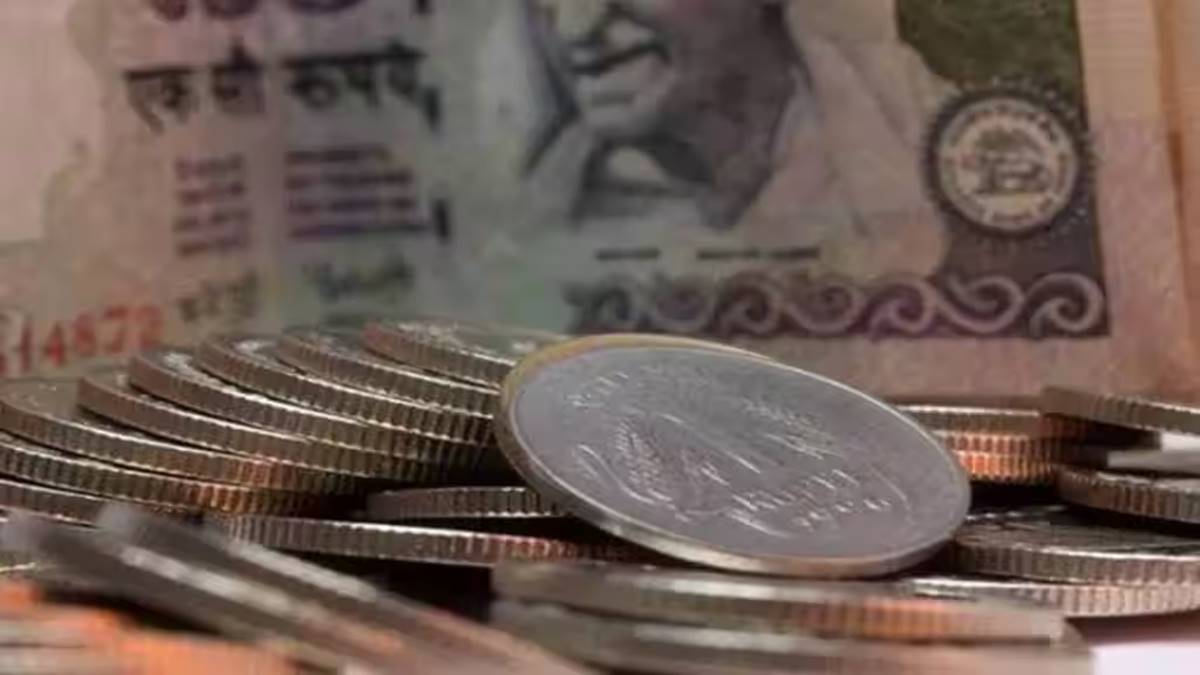 Rupee to extend decline as US data points to more Fed rate hikes