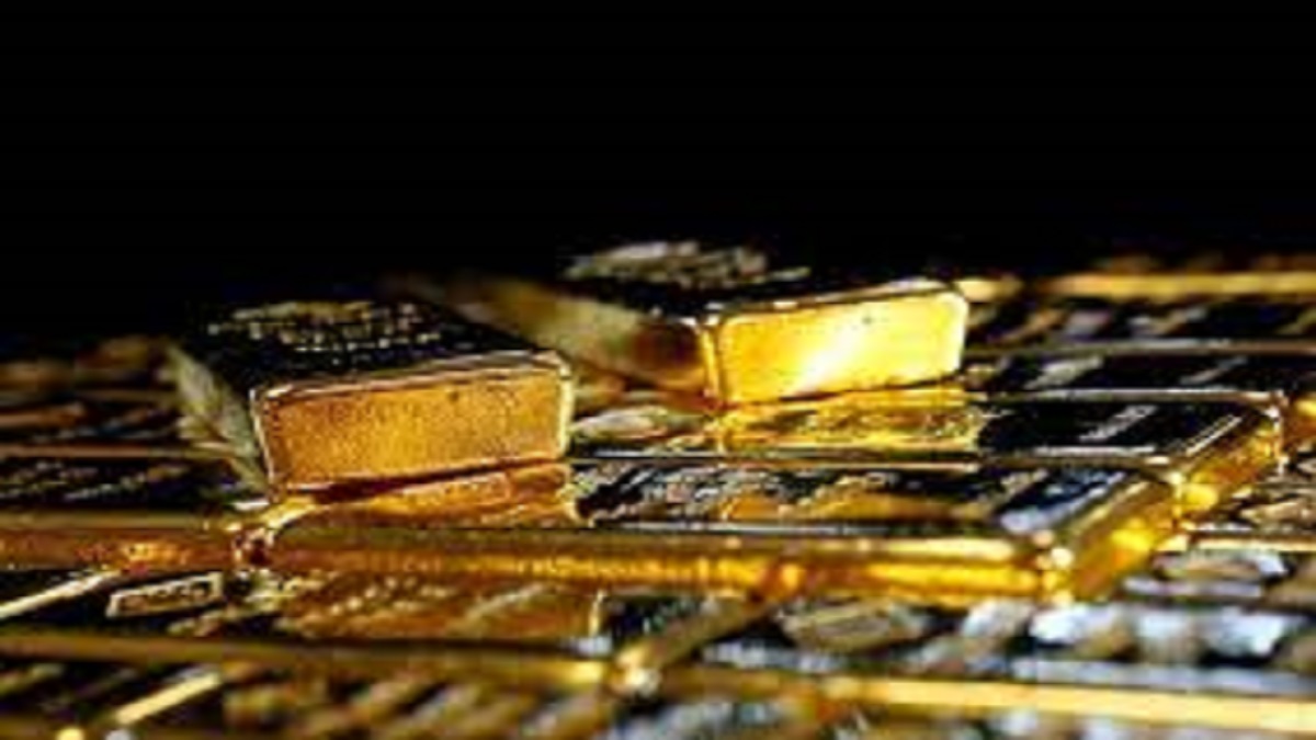 Gold Price Today, 5 July: Gold rises modestly; traders eye US Labour data, FOMC June meeting minutes