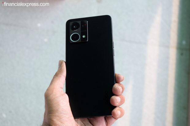 Oppo F21 Pro first look