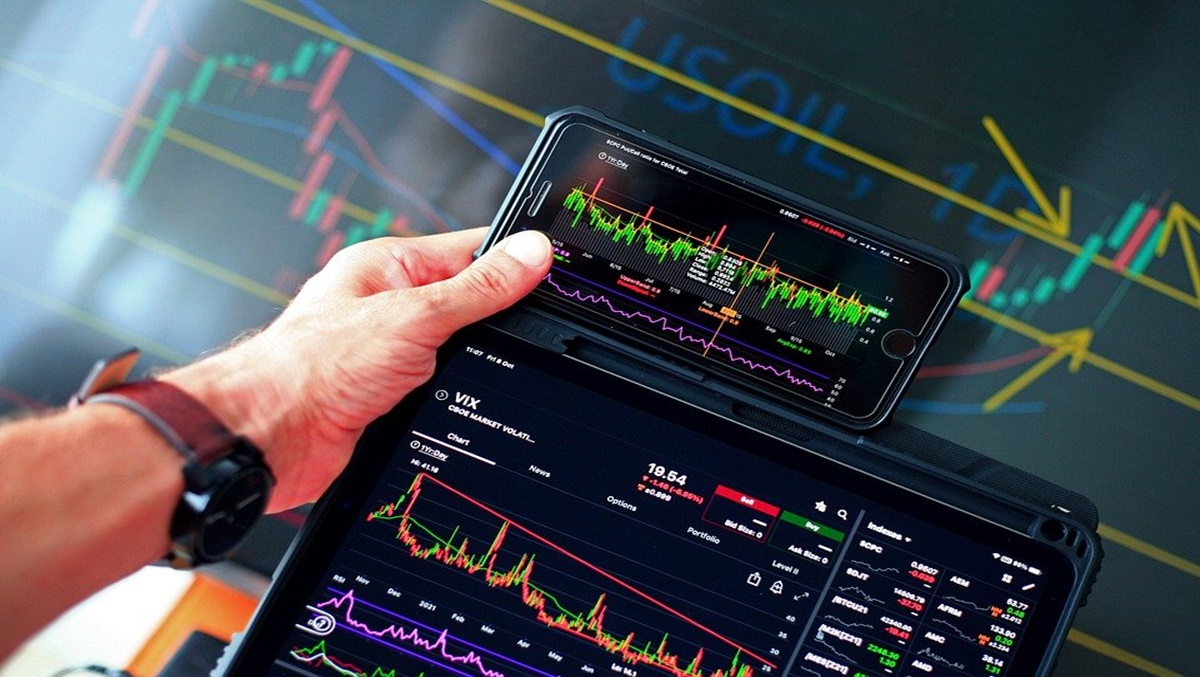 Nifty support at 18300, resistance seen at 18400-18500; key levels to watch out for in coming sessions