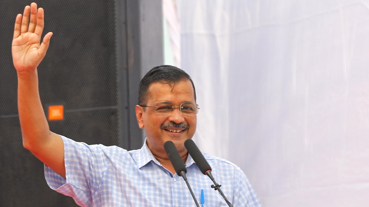 Arvind Kejriwal returns to Delhi after 10-day Vipassana session