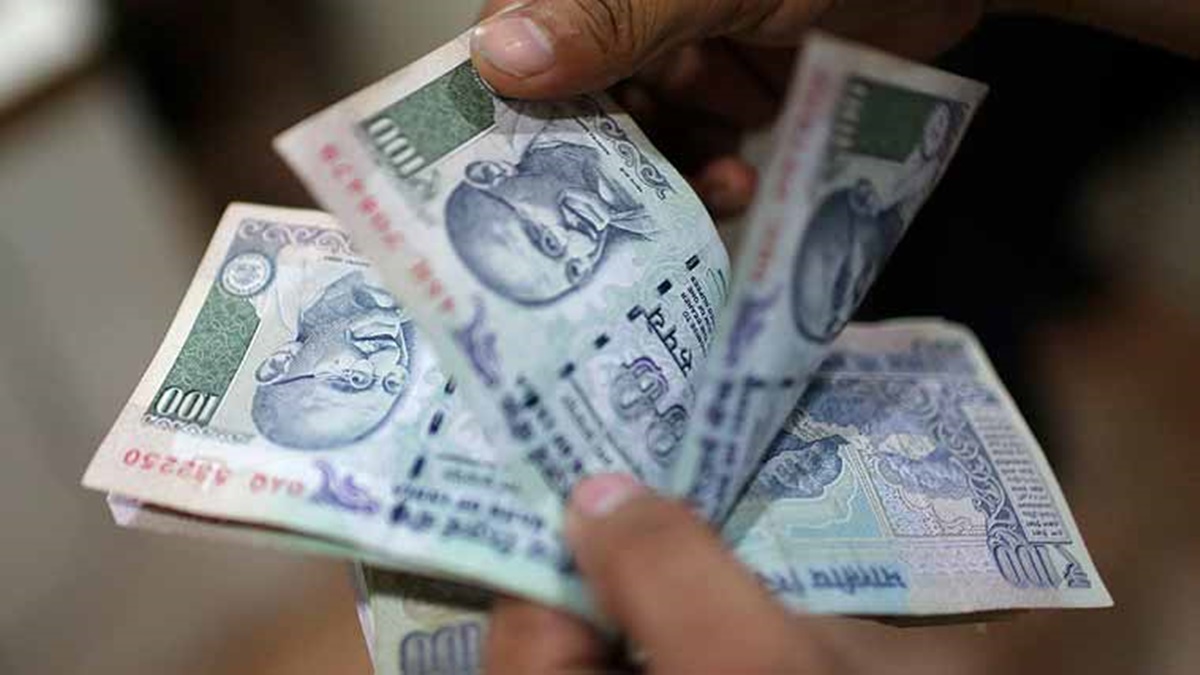 Rupee falls 7 paise to 82.16 against US dollar